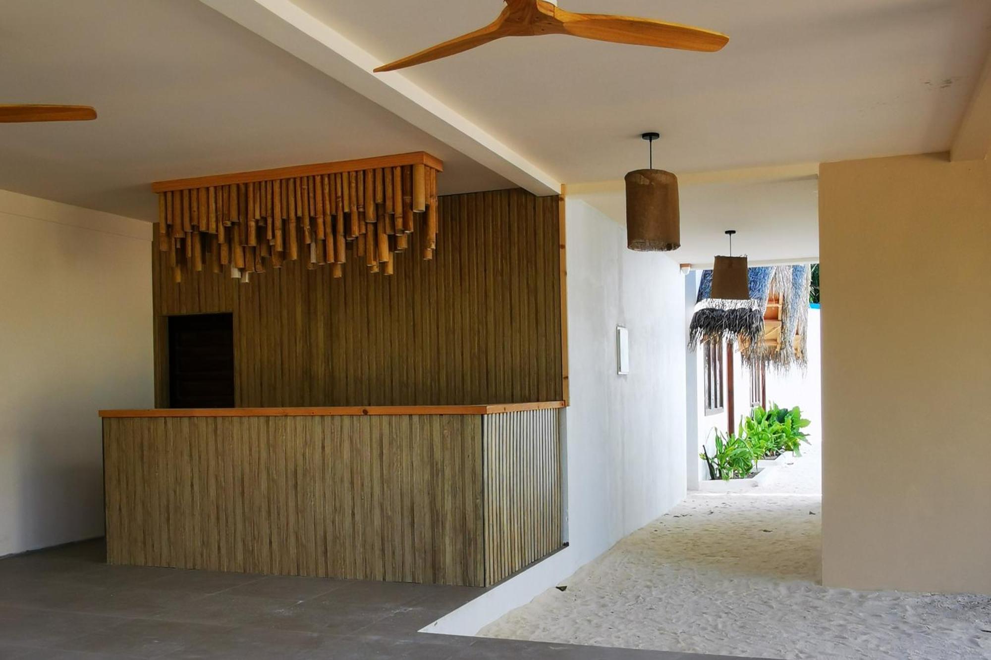 Beach Lily Dhigurah Hotel Dhigurah  Exterior photo